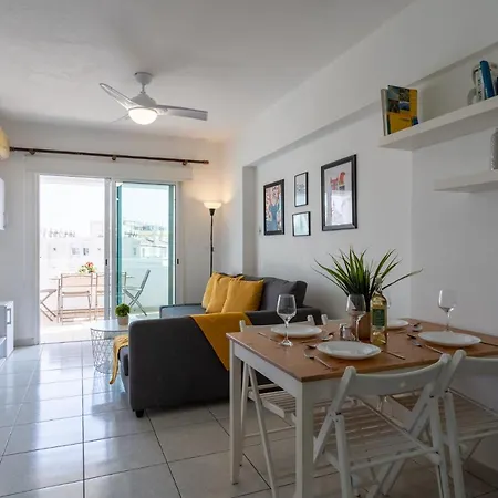 Anais 1-bedroom In Mackenzie Larnaca