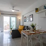 Anais 1-bedroom In Mackenzie Larnaca